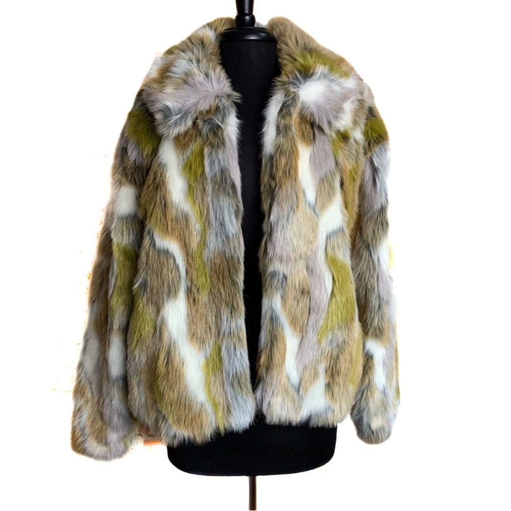 Wild Fable Faux Fur Jacket Size XL White Tan NWOT